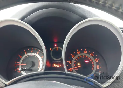 2014 Scion Tc 10 Series/Monogram z USA, uszkodzony, nr VIN JTKJF5C71E3072185